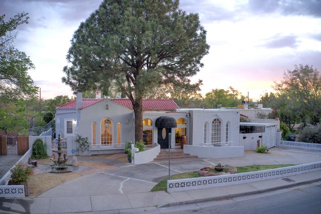 1606 Roma Avenue NE, Albuquerque, NM 87106