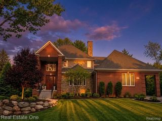 960 Hill Hollow Lane, Milford Charter Township, MI 48381