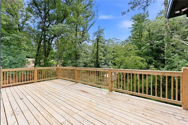 6121 Timberidge Drive, Gainesville, GA 30506