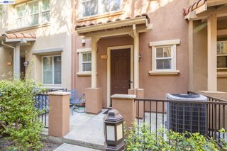 2200 Beech Cir, San Jose, CA 95131