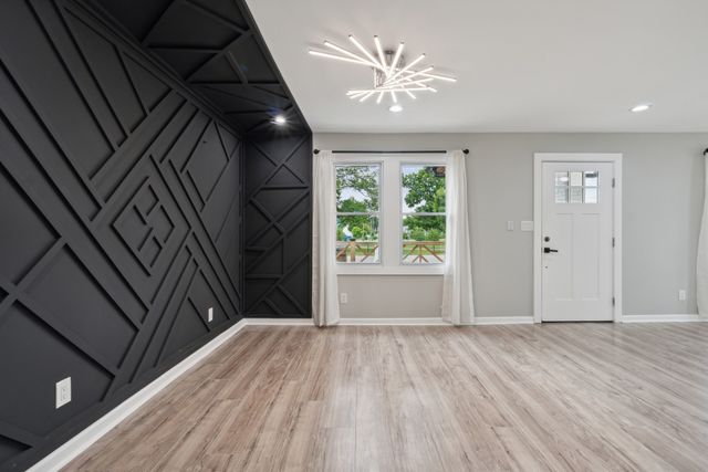2407 Burch St, Nashville, TN 37208