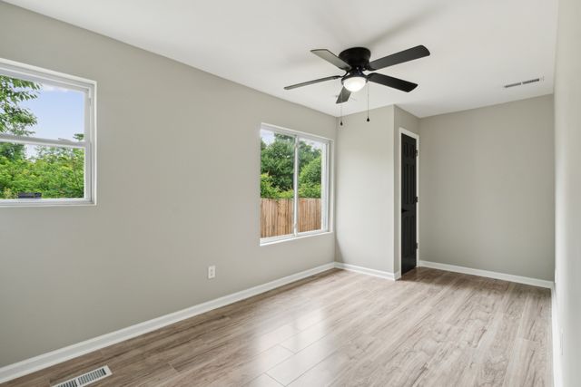 2407 Burch St, Nashville, TN 37208