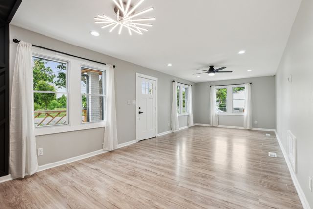 2407 Burch St, Nashville, TN 37208