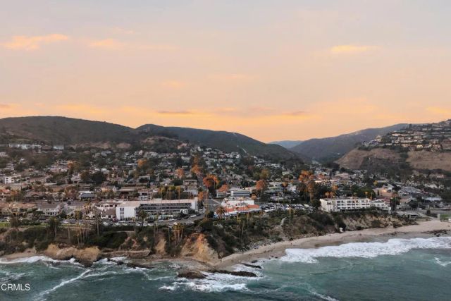 245 Aster Street 6, Laguna Beach, CA 92651