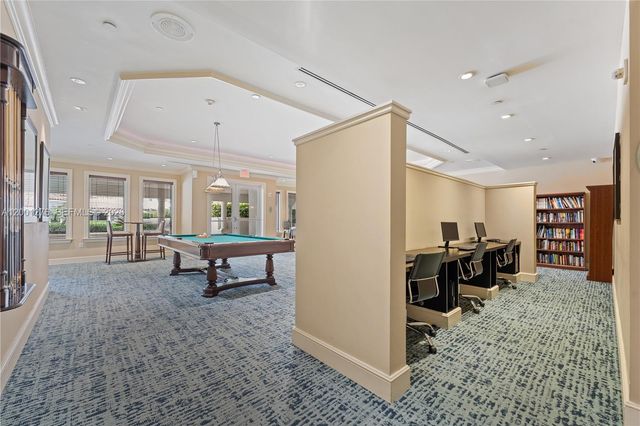 20000 E Country Club Dr 610, Aventura, FL 33180