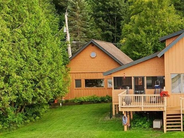 39 Lake Simond Road, Tupper Lake, NY 12986