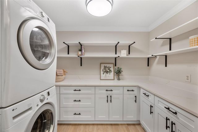 5614 LAZY CREEK DRIVE, Lakeland, FL 33811