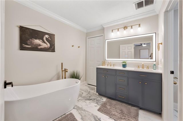 5614 LAZY CREEK DRIVE, Lakeland, FL 33811