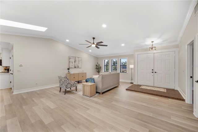 5614 LAZY CREEK DRIVE, Lakeland, FL 33811