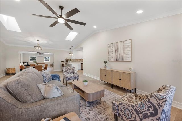 5614 LAZY CREEK DRIVE, Lakeland, FL 33811