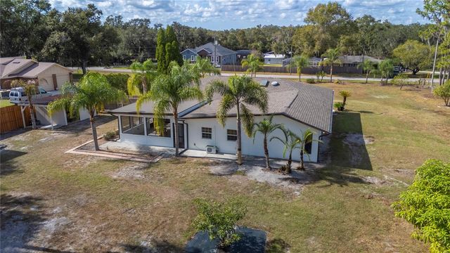 5614 LAZY CREEK DRIVE, Lakeland, FL 33811