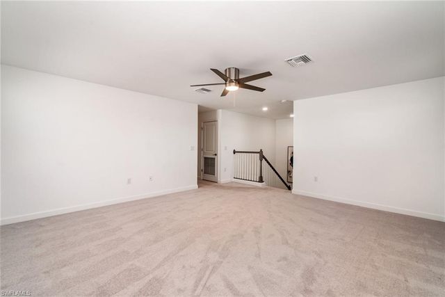 13924 Pine Lodge LN, Fort Myers, FL 33913