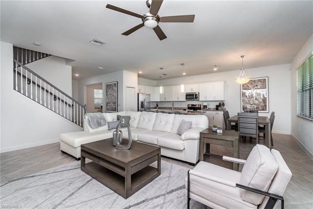 13924 Pine Lodge LN, Fort Myers, FL 33913