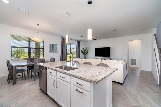 13924 Pine Lodge LN, Fort Myers, FL 33913