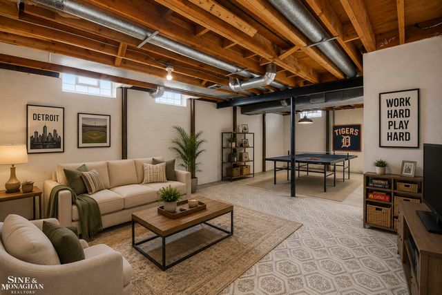 402 Roland Court, Grosse Pointe Farms, MI 48236