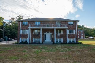 424 Great Rd 4, Acton, MA 01720