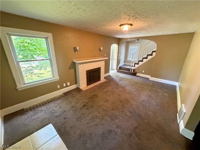 918 Frederick Boulevard, Akron, OH 44320
