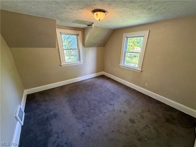 918 Frederick Boulevard, Akron, OH 44320