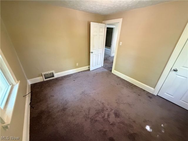 918 Frederick Boulevard, Akron, OH 44320