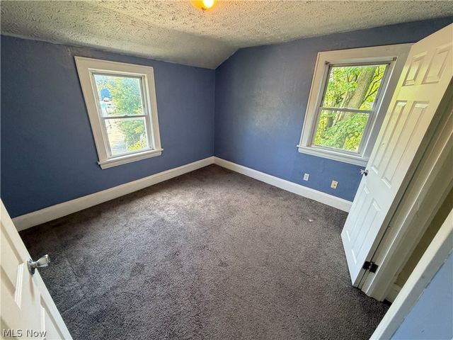 918 Frederick Boulevard, Akron, OH 44320