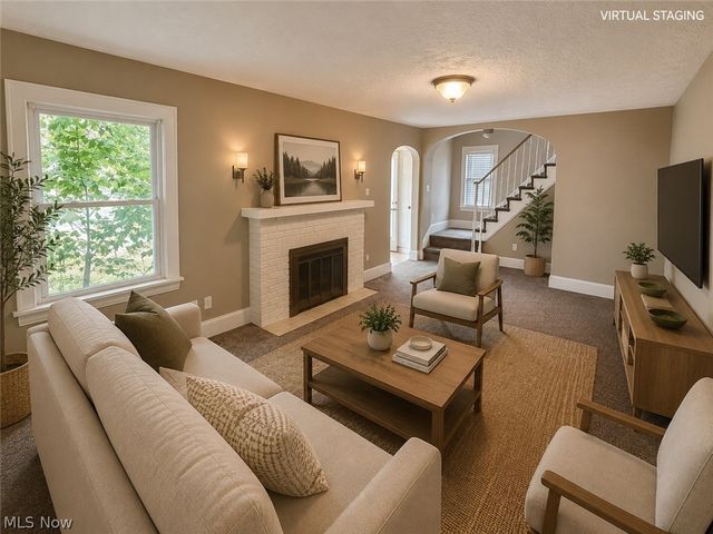 918 Frederick Boulevard, Akron, OH 44320