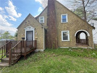 918 Frederick Boulevard, Akron, OH 44320