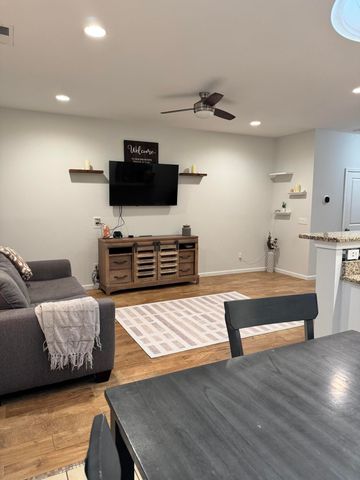 1827 Heldsberg Drive, Charleston, SC 29414