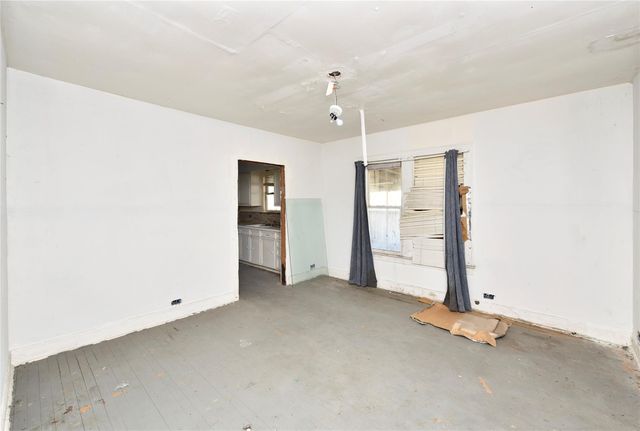 908 6th Street, Rosenberg, TX 77471