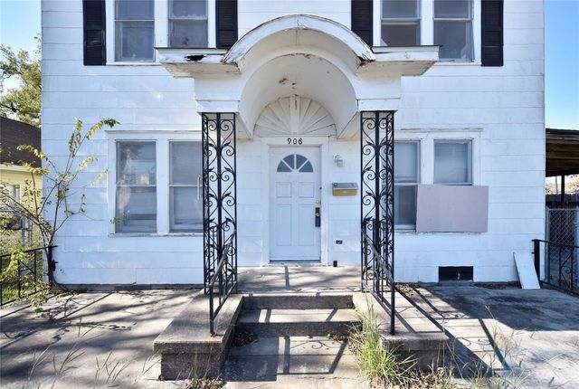 908 6th Street, Rosenberg, TX 77471