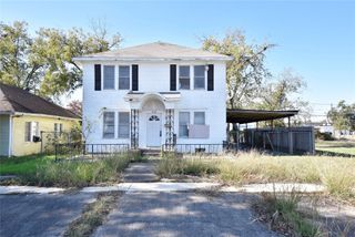 908 6th Street, Rosenberg, TX 77471