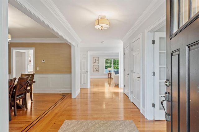 56 Old Marlboro Rd, Concord, MA 01742