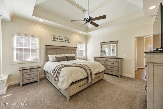 8209 Parker Grant Ct, Louisville, KY 40291