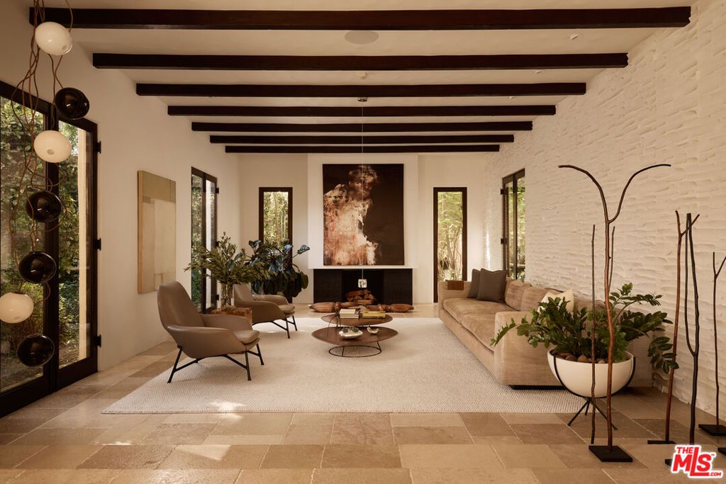 1164 N Doheny Drive, Los Angeles, CA 90069 — photo 5