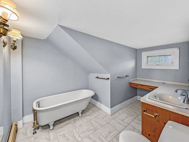 446 Westford St, Dunstable, MA 01827