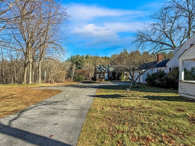 446 Westford St, Dunstable, MA 01827