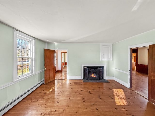 446 Westford St, Dunstable, MA 01827