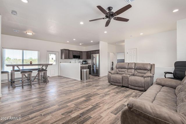 15456 N Twin Lakes Drive, Tucson, AZ 85739