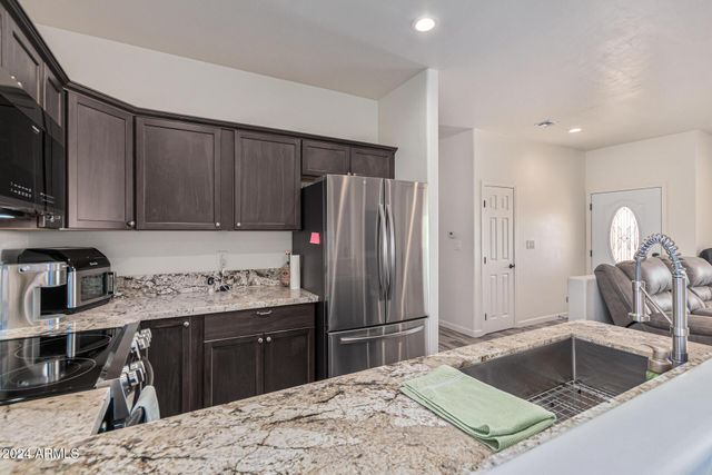 15456 N Twin Lakes Drive, Tucson, AZ 85739