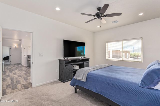 15456 N Twin Lakes Drive, Tucson, AZ 85739