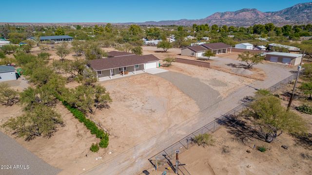 15456 N Twin Lakes Drive, Tucson, AZ 85739