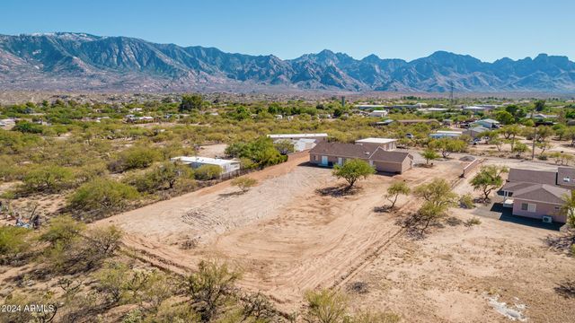 15456 N Twin Lakes Drive, Tucson, AZ 85739