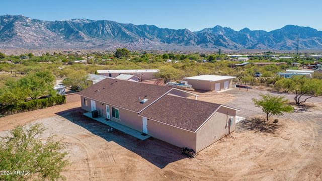 15456 N Twin Lakes Drive, Tucson, AZ 85739