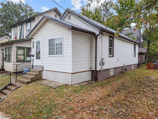 710 N Freedom Avenue, Alliance, OH 44601