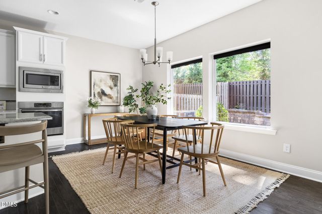 118 Chapel Run Way, Chapel Hill, NC 27517