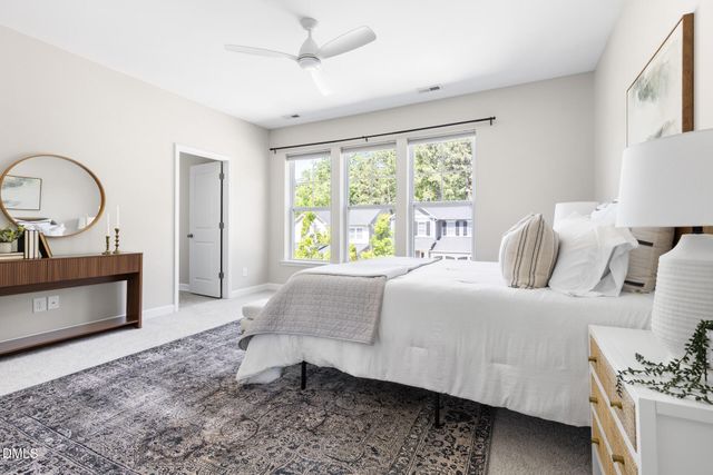 118 Chapel Run Way, Chapel Hill, NC 27517