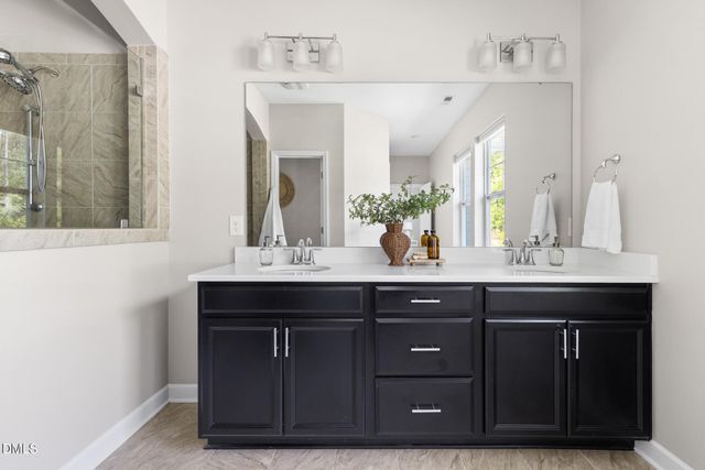 118 Chapel Run Way, Chapel Hill, NC 27517