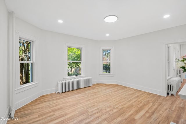 358 Kenwood Avenue, Bethlehem, NY 12054