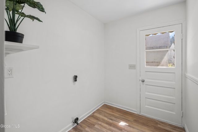 358 Kenwood Avenue, Bethlehem, NY 12054