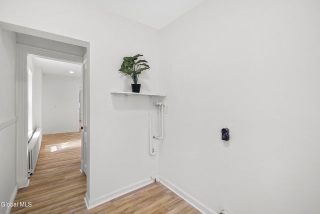 358 Kenwood Avenue, Bethlehem, NY 12054