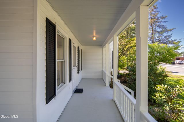 358 Kenwood Avenue, Bethlehem, NY 12054